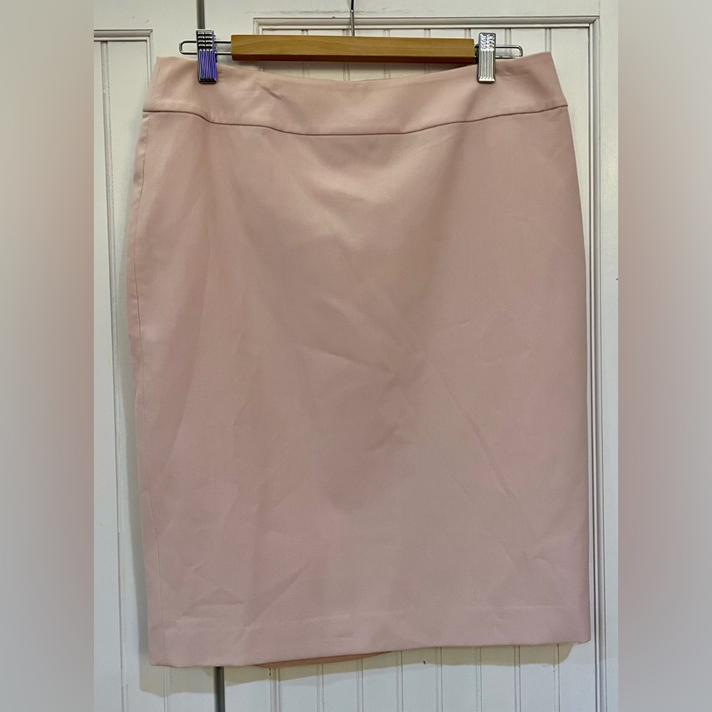 Nine West Pink Zip Pencil Skirt - Size 8